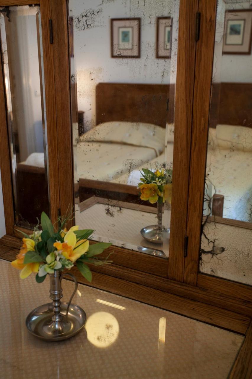 Nostos Guesthouse Kythira Town ภายนอก รูปภาพ