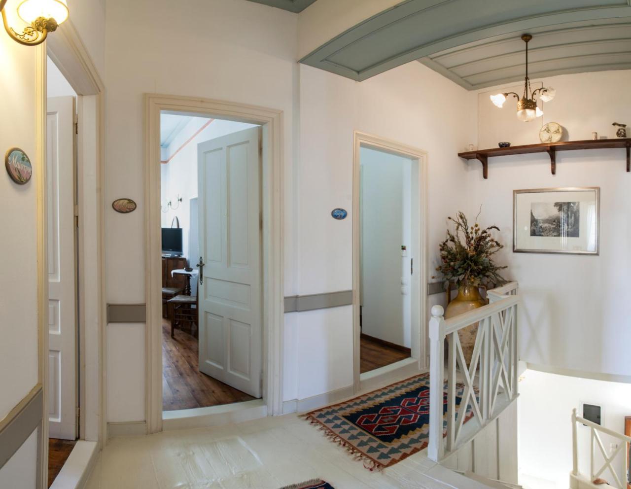 Nostos Guesthouse Kythira Town ภายนอก รูปภาพ